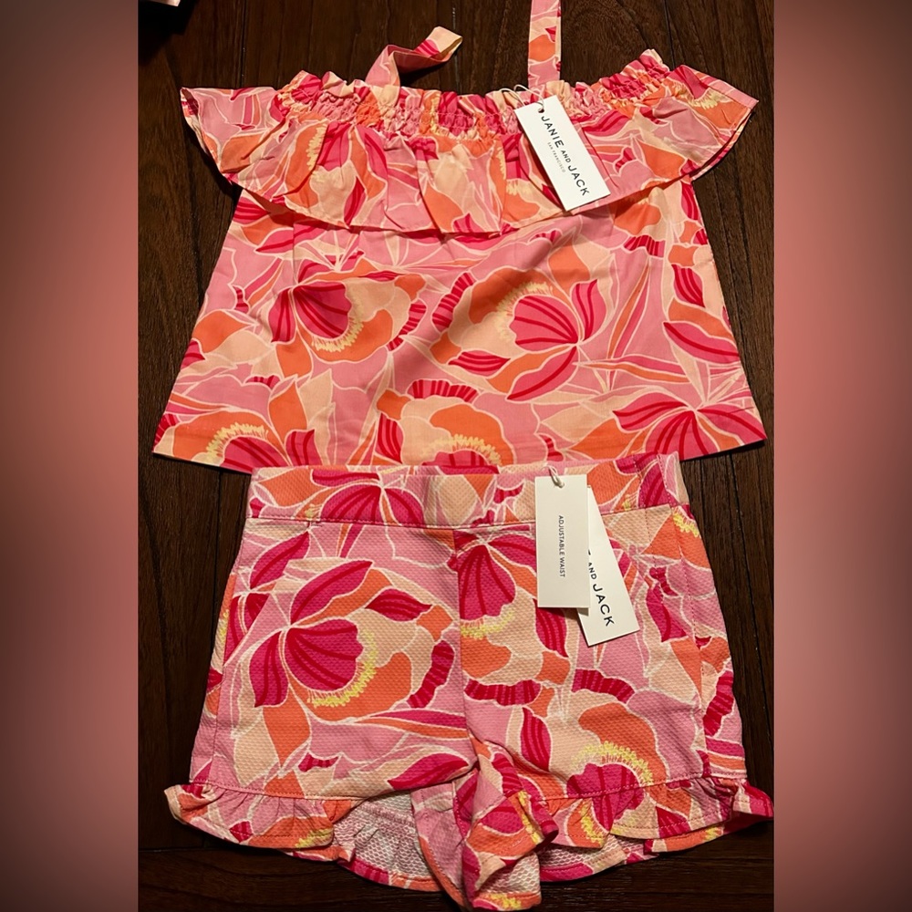 Janie and Jack set 12-18 months.  NWT